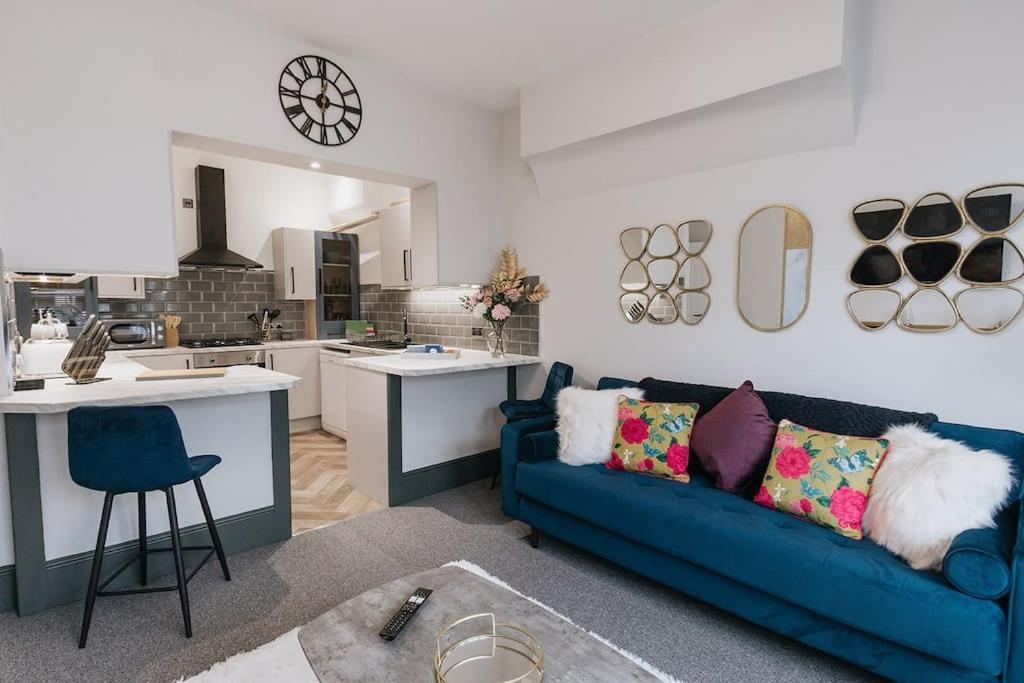 Grove House No.07 - Luxury Apartment Close To The Llandudno Beach Esterno foto