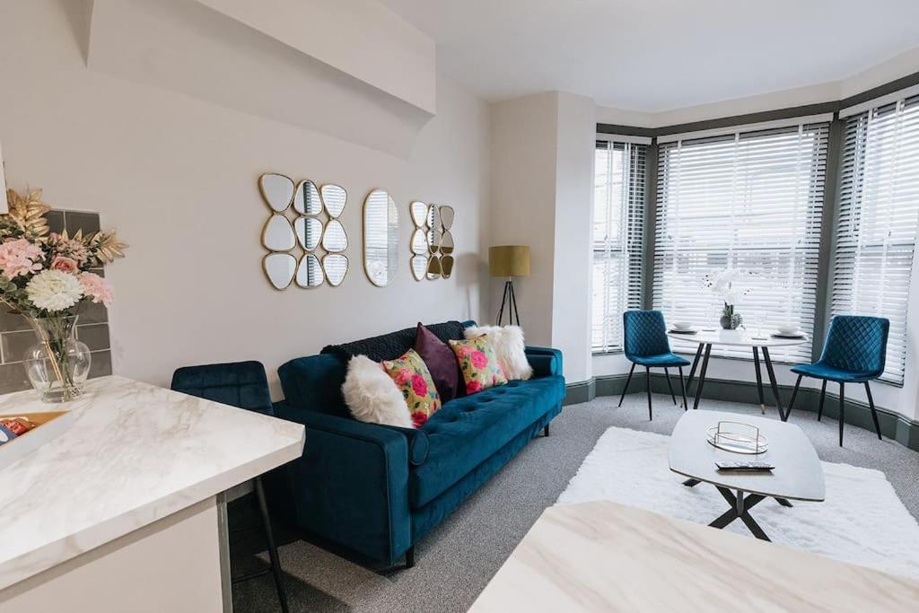Grove House No.07 - Luxury Apartment Close To The Llandudno Beach Esterno foto