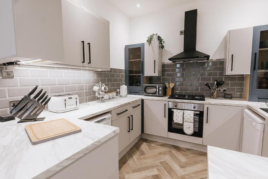 Grove House No.07 - Luxury Apartment Close To The Llandudno Beach Esterno foto
